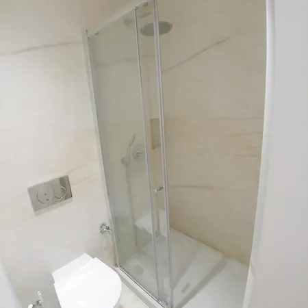 • Downtown • 2 Bedrooms • Balcony