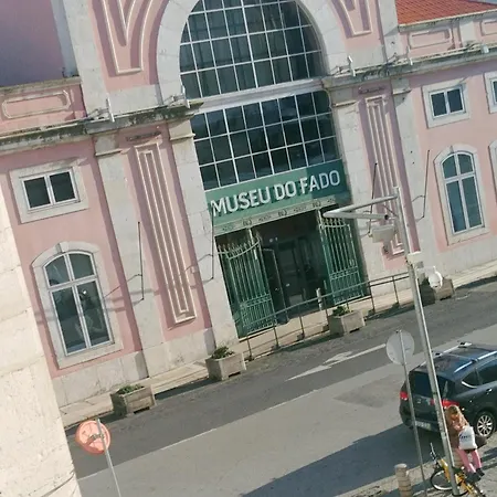 • Downtown • 2 Bedrooms • Balcony Lisboa