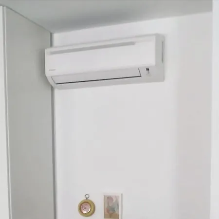 • Downtown • 2 Bedrooms • Balcony *