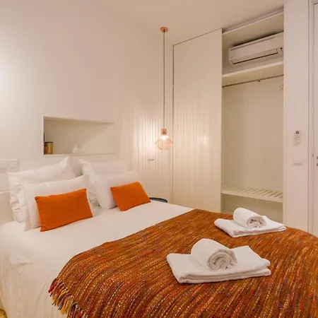 Apartment • Downtown Lisbon • 2 Bedrooms • Balcony *