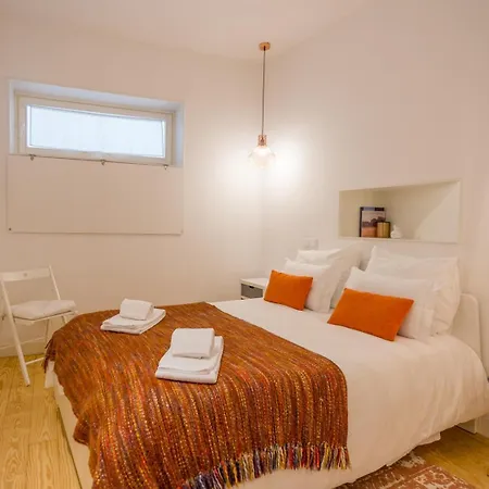 Apartment • Downtown Lisbon • 2 Bedrooms • Balcony * Lissabon